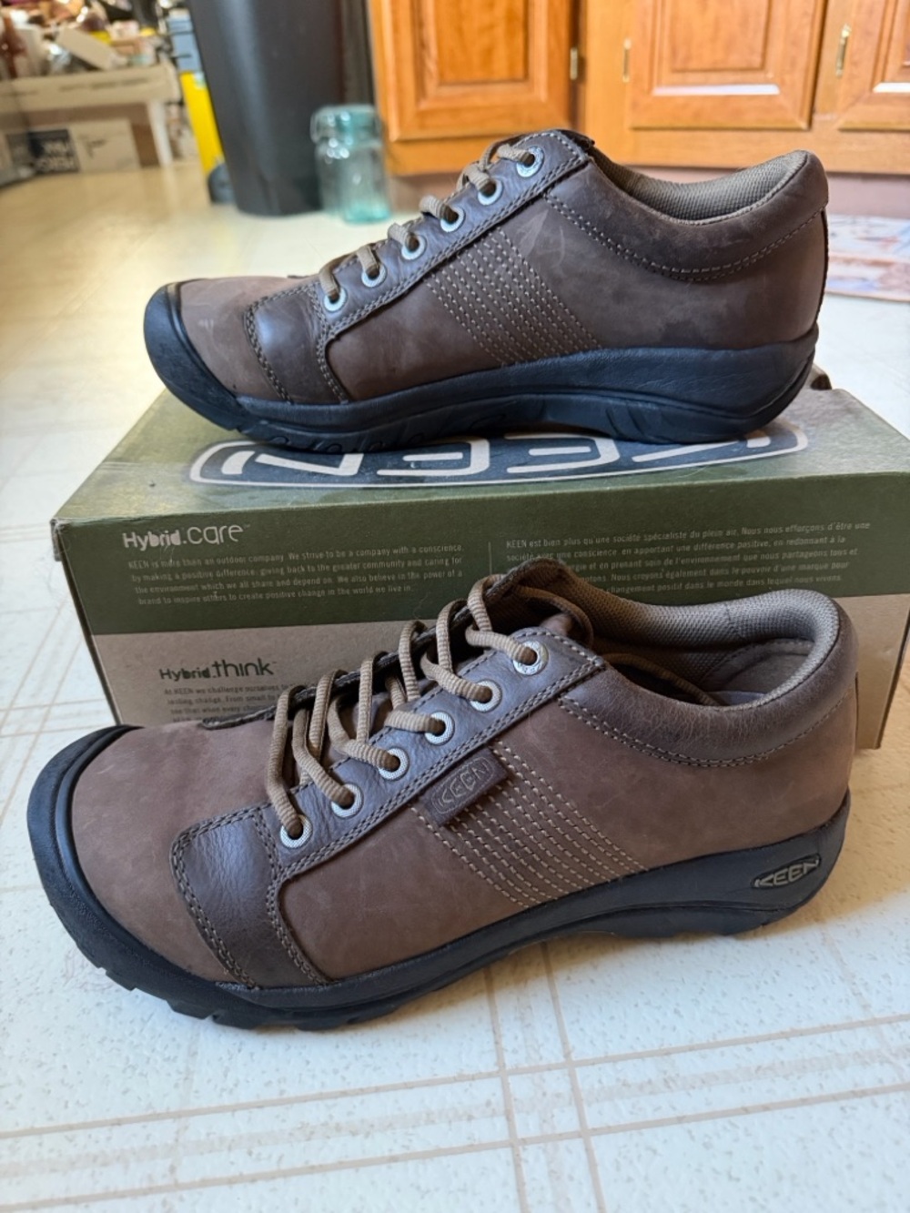 Keen Austin Men's Brown and Black Leather Casual Lace-Up Shoes 11 1/2
